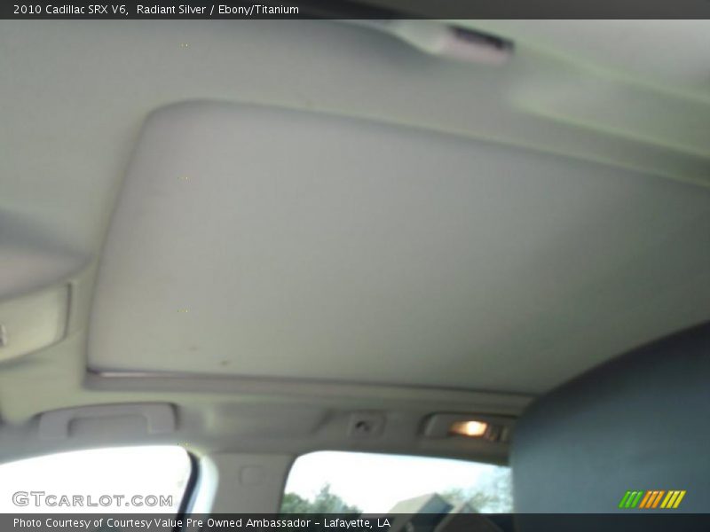 Radiant Silver / Ebony/Titanium 2010 Cadillac SRX V6