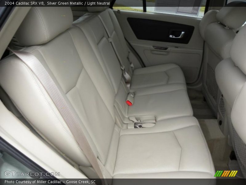  2004 SRX V8 Light Neutral Interior