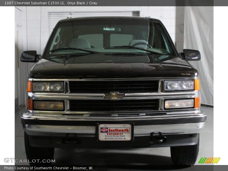 Onyx Black / Gray 1997 Chevrolet Suburban C1500 LS