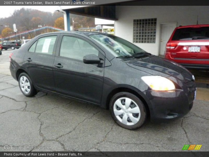 Black Sand Pearl / Dark Charcoal 2007 Toyota Yaris Sedan