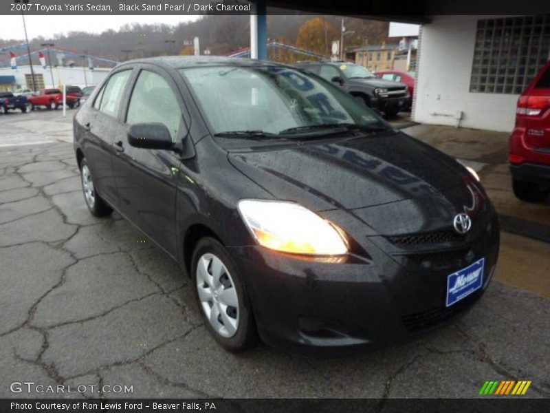 Black Sand Pearl / Dark Charcoal 2007 Toyota Yaris Sedan