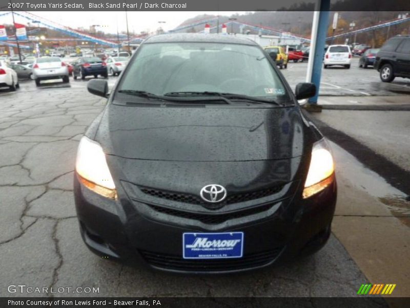Black Sand Pearl / Dark Charcoal 2007 Toyota Yaris Sedan