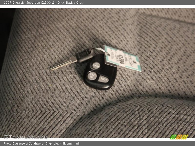 Onyx Black / Gray 1997 Chevrolet Suburban C1500 LS