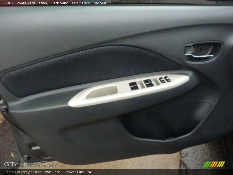 Black Sand Pearl / Dark Charcoal 2007 Toyota Yaris Sedan
