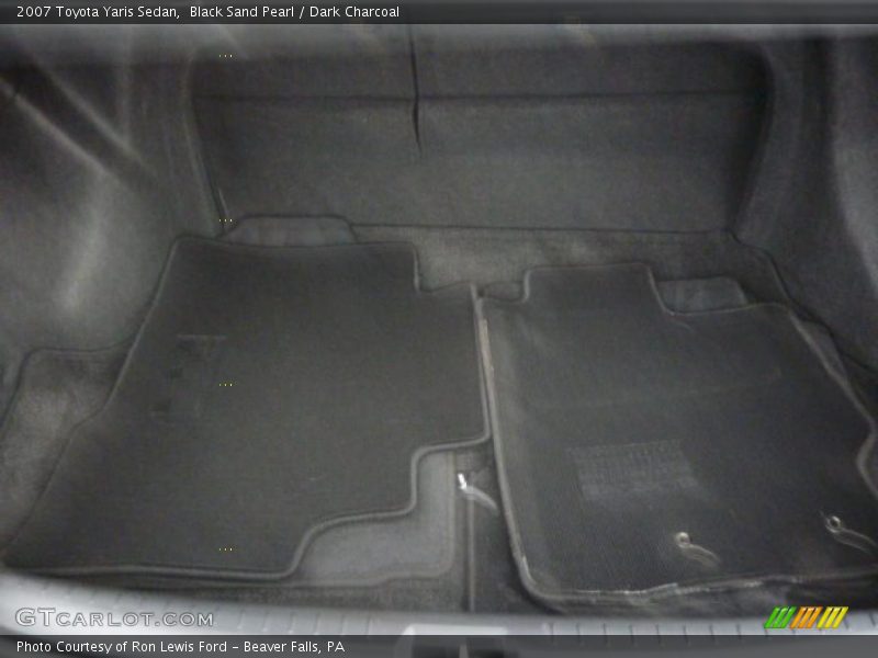 Black Sand Pearl / Dark Charcoal 2007 Toyota Yaris Sedan