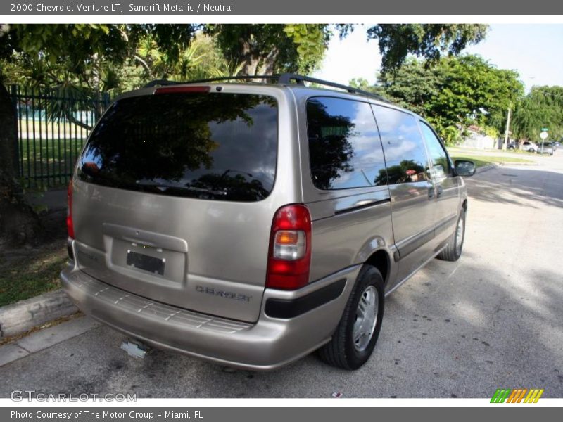  2000 Venture LT Sandrift Metallic