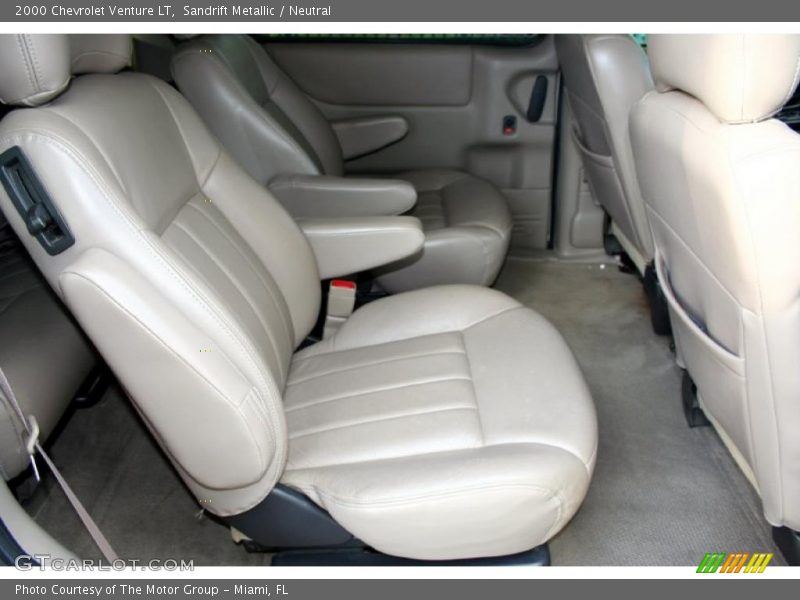  2000 Venture LT Neutral Interior
