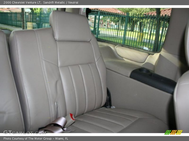  2000 Venture LT Neutral Interior