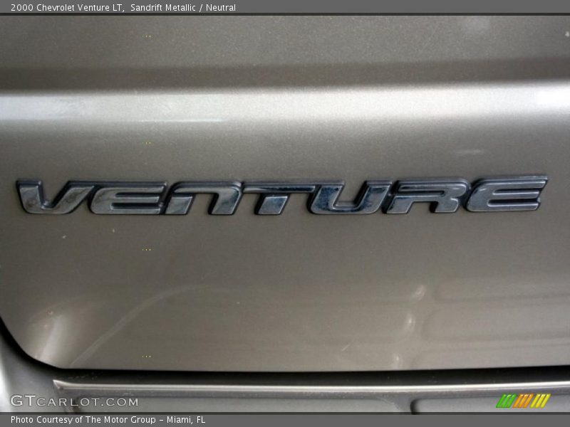Sandrift Metallic / Neutral 2000 Chevrolet Venture LT