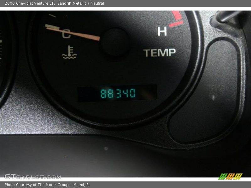 Sandrift Metallic / Neutral 2000 Chevrolet Venture LT
