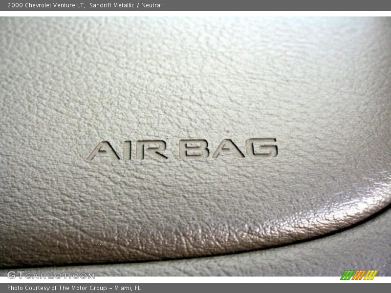 Sandrift Metallic / Neutral 2000 Chevrolet Venture LT