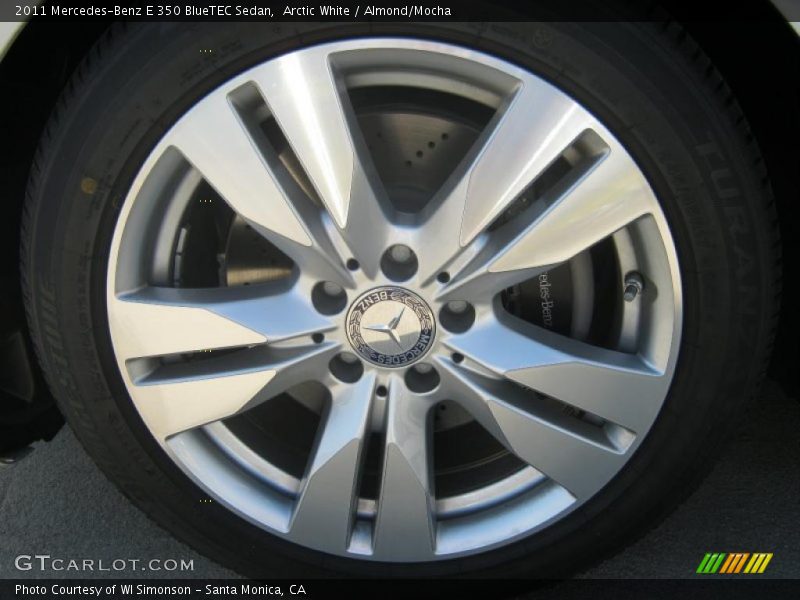  2011 E 350 BlueTEC Sedan Wheel