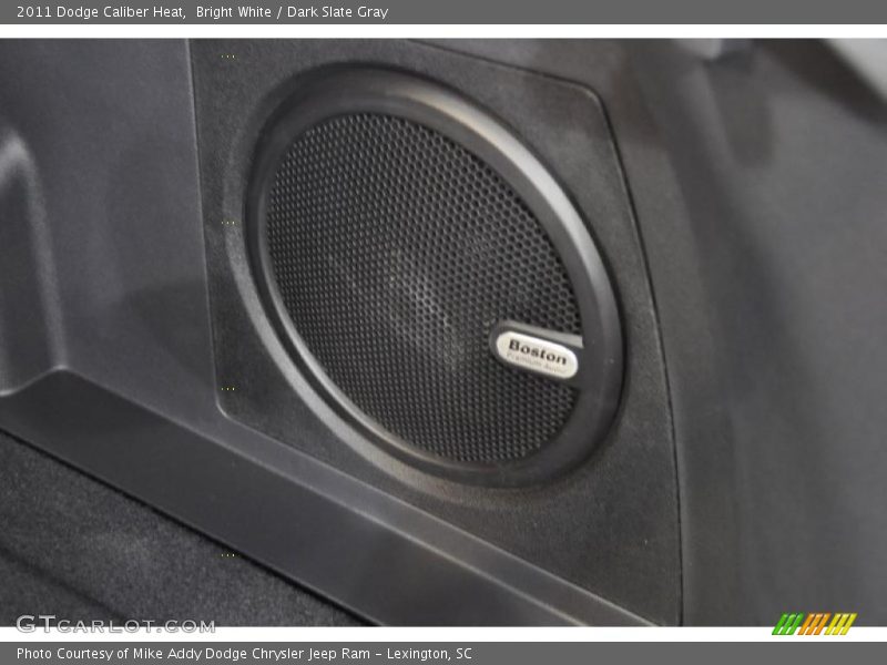 Bright White / Dark Slate Gray 2011 Dodge Caliber Heat