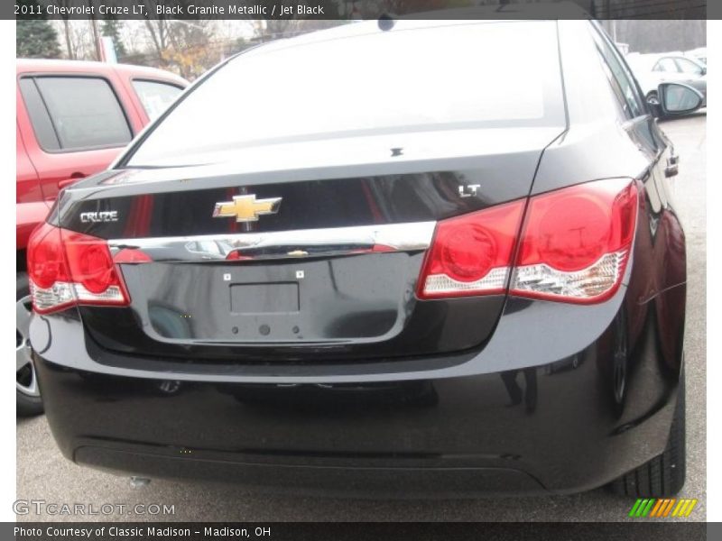 Black Granite Metallic / Jet Black 2011 Chevrolet Cruze LT