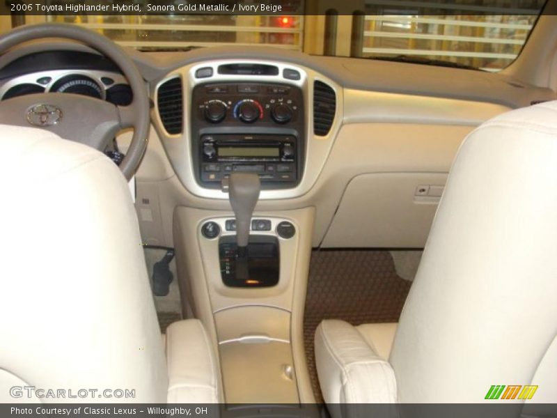 Sonora Gold Metallic / Ivory Beige 2006 Toyota Highlander Hybrid