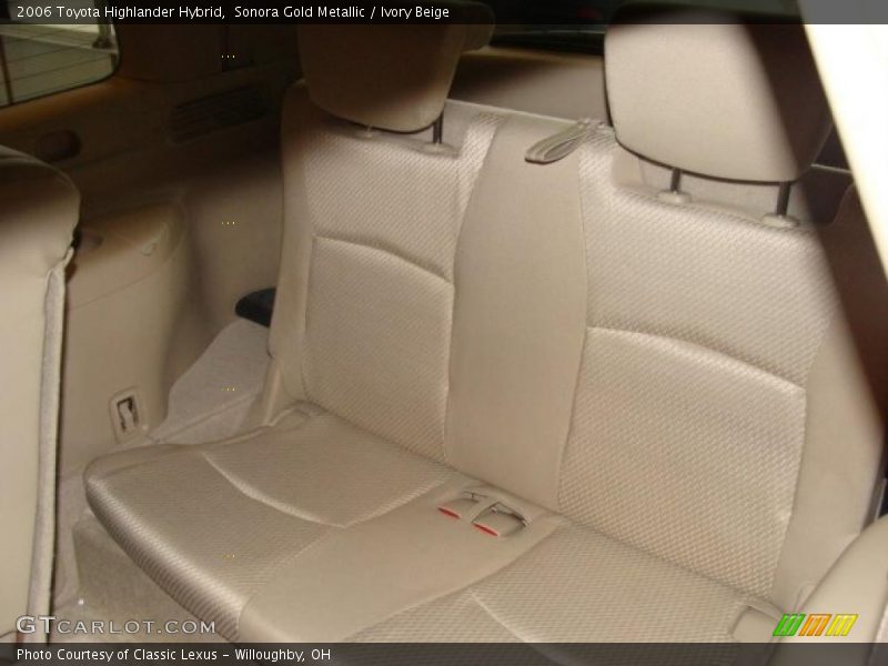 Sonora Gold Metallic / Ivory Beige 2006 Toyota Highlander Hybrid