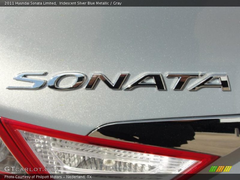 Iridescent Silver Blue Metallic / Gray 2011 Hyundai Sonata Limited