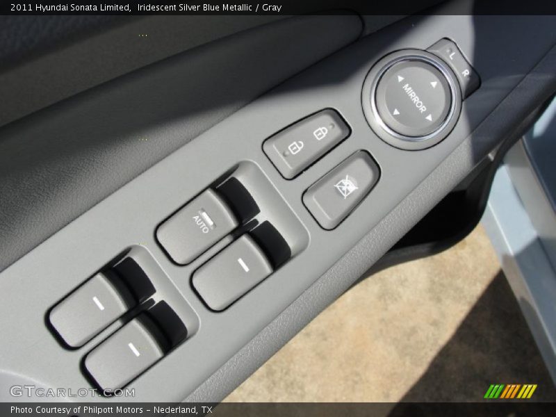 Iridescent Silver Blue Metallic / Gray 2011 Hyundai Sonata Limited