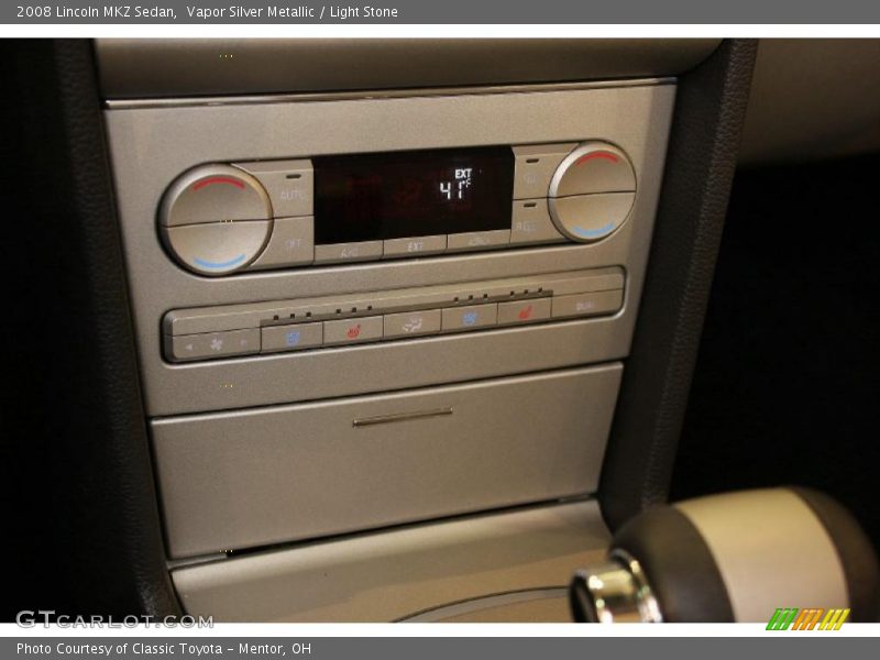 Vapor Silver Metallic / Light Stone 2008 Lincoln MKZ Sedan