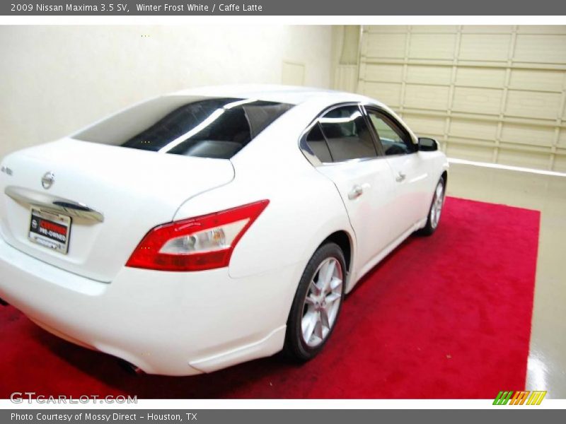 Winter Frost White / Caffe Latte 2009 Nissan Maxima 3.5 SV