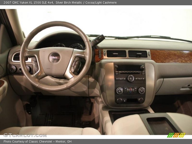 Silver Birch Metallic / Cocoa/Light Cashmere 2007 GMC Yukon XL 1500 SLE 4x4