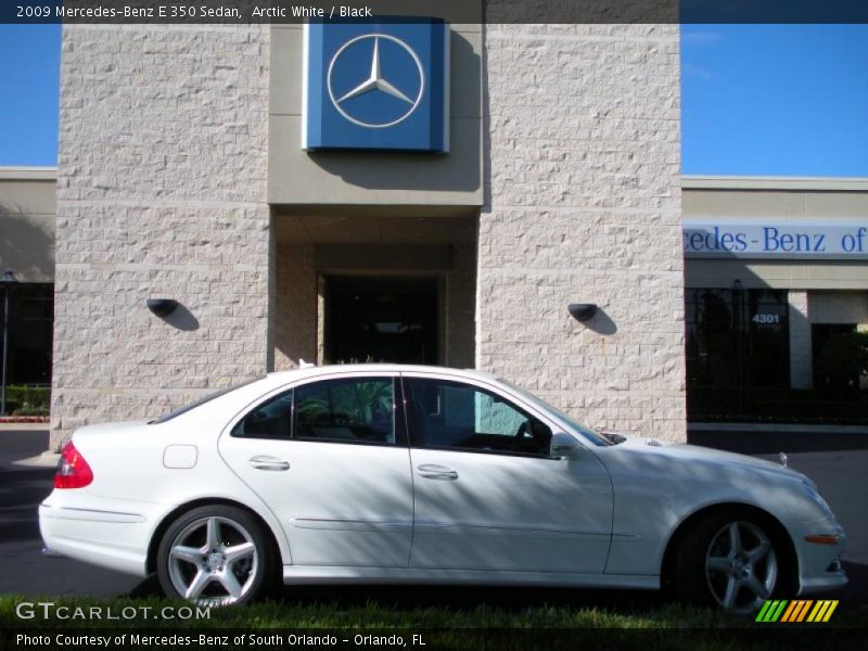 Arctic White / Black 2009 Mercedes-Benz E 350 Sedan