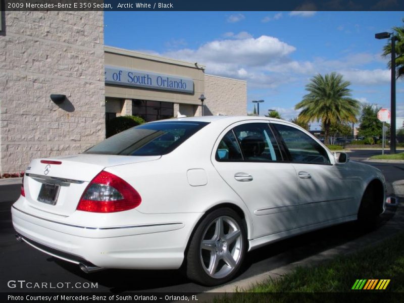 Arctic White / Black 2009 Mercedes-Benz E 350 Sedan