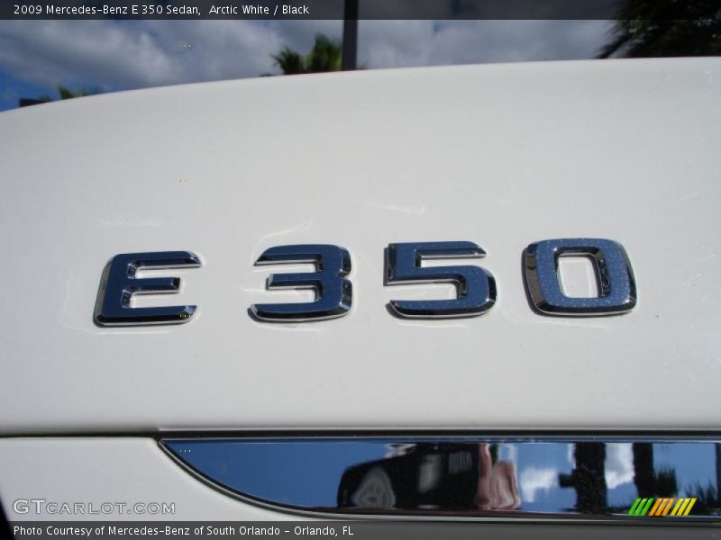 Arctic White / Black 2009 Mercedes-Benz E 350 Sedan