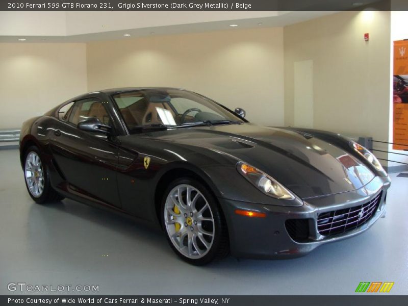 Front 3/4 View of 2010 599 GTB Fiorano 231