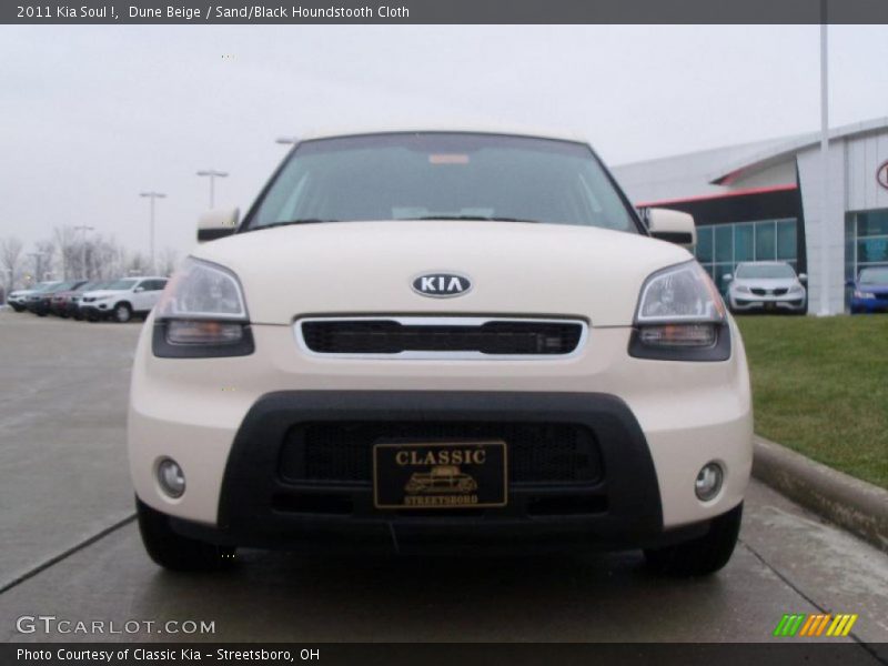 Dune Beige / Sand/Black Houndstooth Cloth 2011 Kia Soul !
