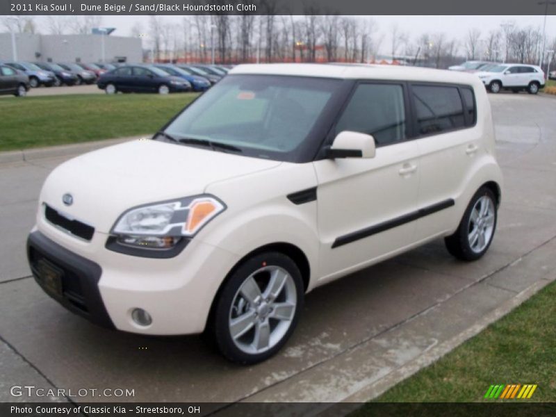 Dune Beige / Sand/Black Houndstooth Cloth 2011 Kia Soul !