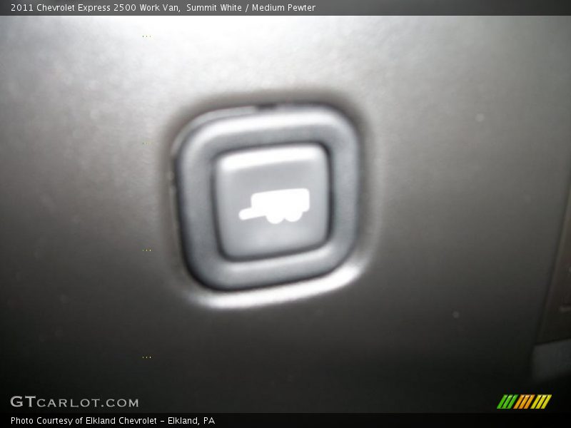 Summit White / Medium Pewter 2011 Chevrolet Express 2500 Work Van