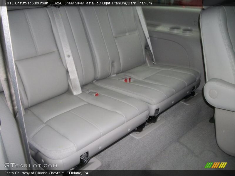 2011 Suburban LT 4x4 Light Titanium/Dark Titanium Interior