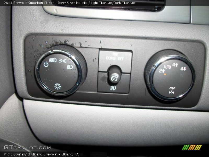 Controls of 2011 Suburban LT 4x4