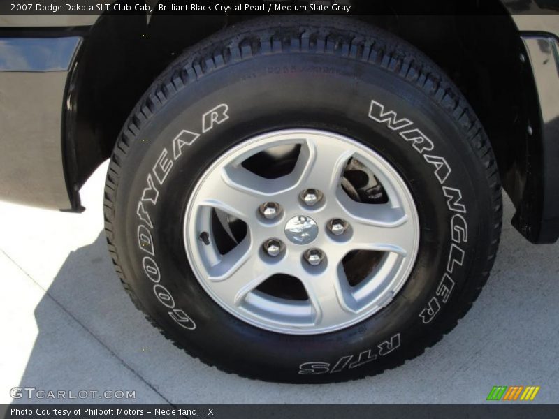  2007 Dakota SLT Club Cab Wheel