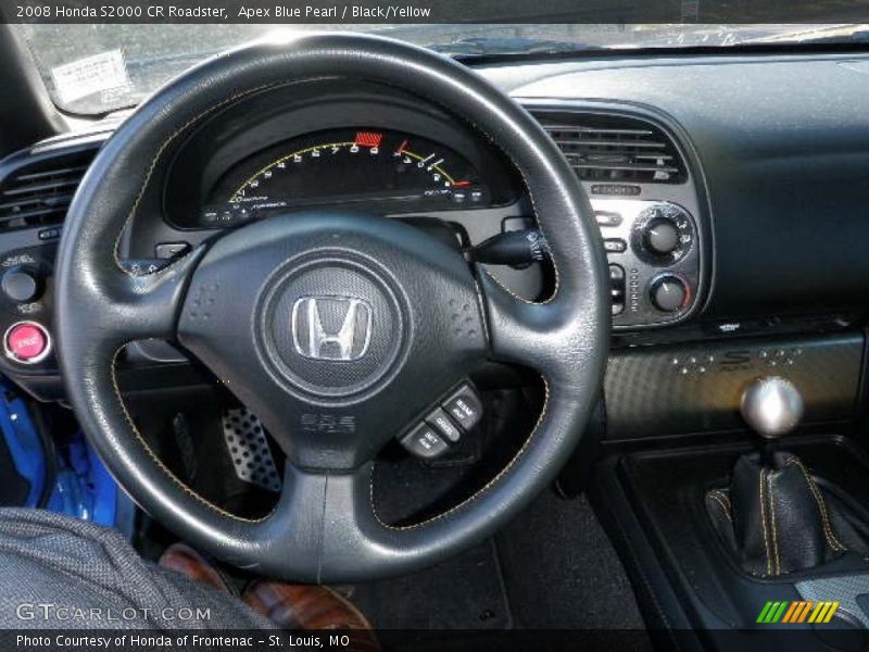 Dashboard of 2008 S2000 CR Roadster