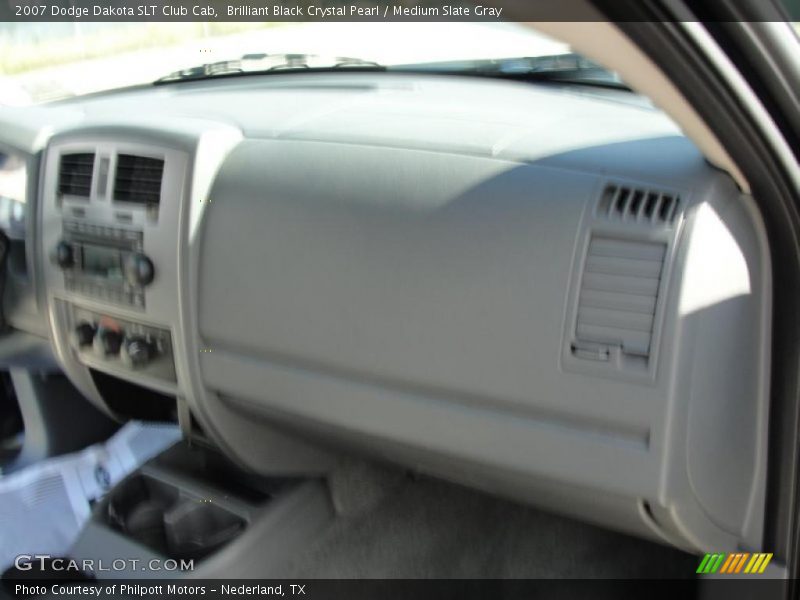 Brilliant Black Crystal Pearl / Medium Slate Gray 2007 Dodge Dakota SLT Club Cab
