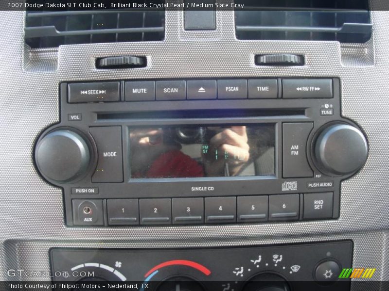 Controls of 2007 Dakota SLT Club Cab