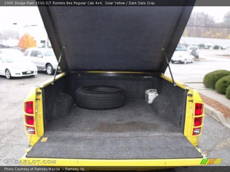 Solar Yellow / Dark Slate Gray 2005 Dodge Ram 1500 SLT Rumble Bee Regular Cab 4x4