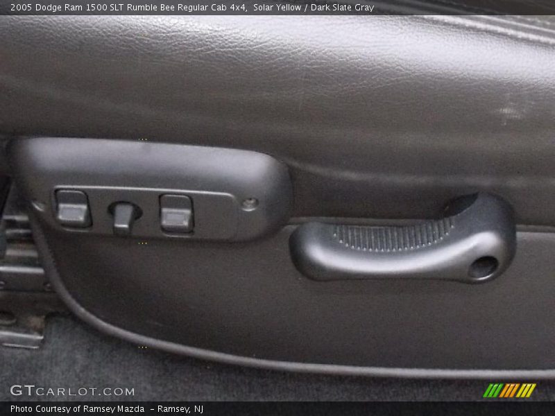 Solar Yellow / Dark Slate Gray 2005 Dodge Ram 1500 SLT Rumble Bee Regular Cab 4x4