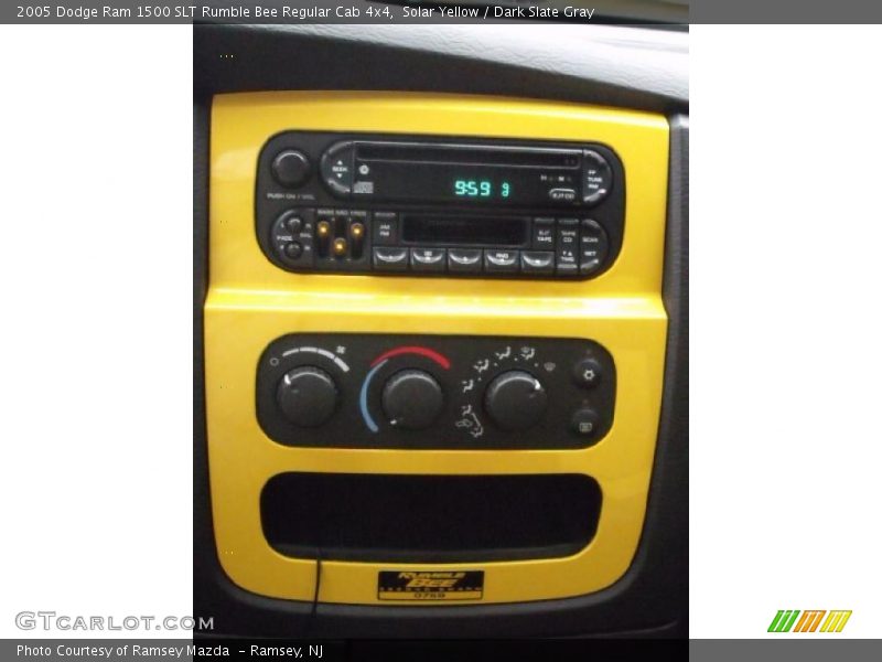 Solar Yellow / Dark Slate Gray 2005 Dodge Ram 1500 SLT Rumble Bee Regular Cab 4x4