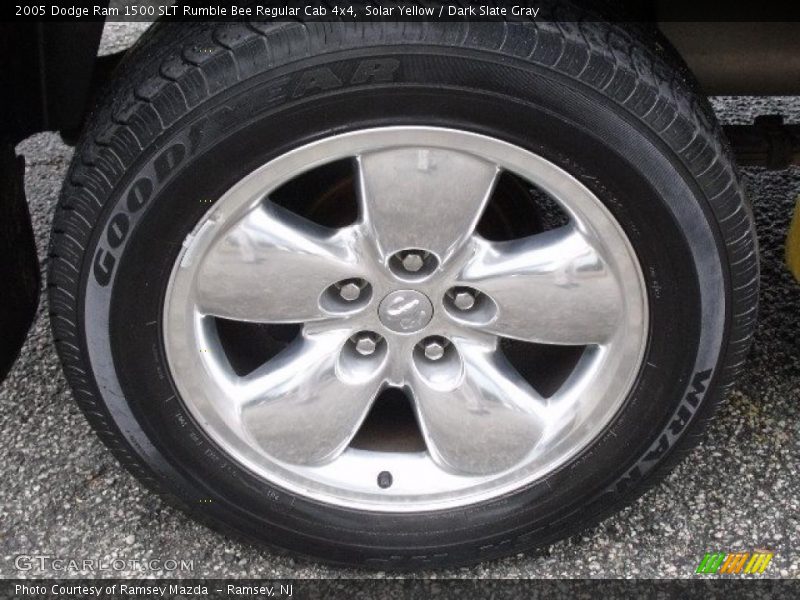 Solar Yellow / Dark Slate Gray 2005 Dodge Ram 1500 SLT Rumble Bee Regular Cab 4x4
