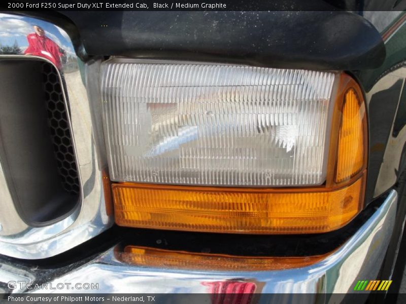 Black / Medium Graphite 2000 Ford F250 Super Duty XLT Extended Cab
