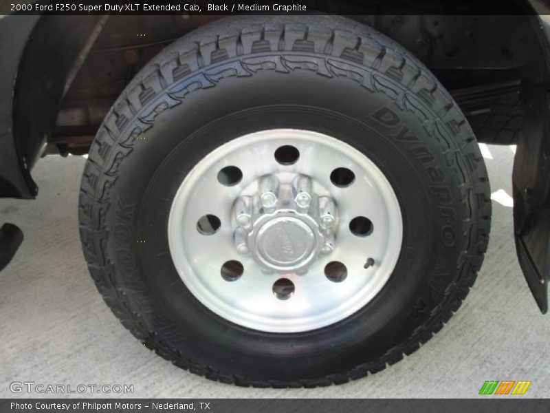 2000 F250 Super Duty XLT Extended Cab Wheel