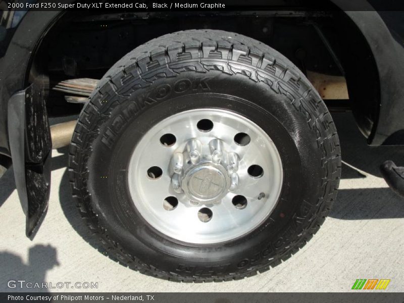  2000 F250 Super Duty XLT Extended Cab Wheel