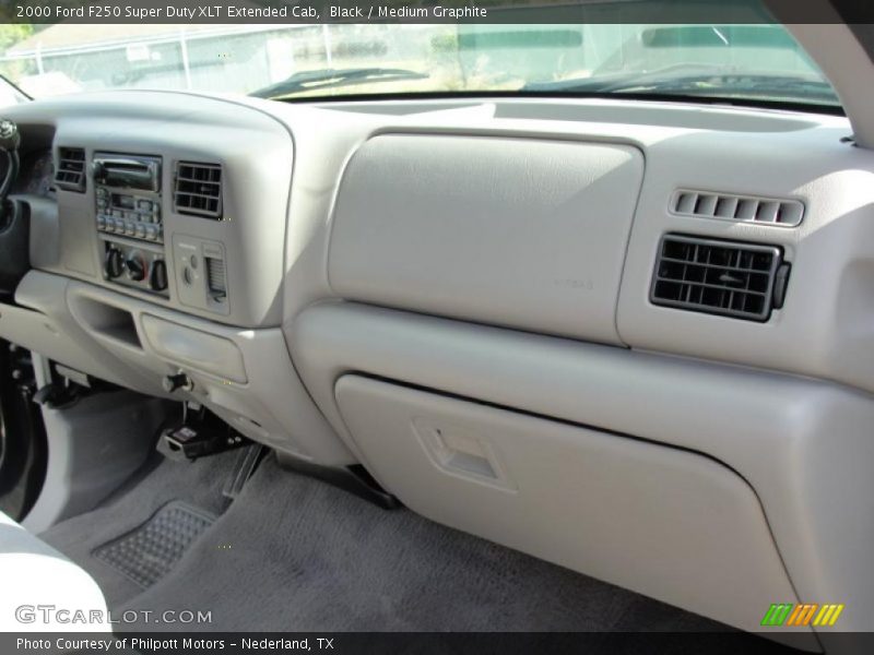 Black / Medium Graphite 2000 Ford F250 Super Duty XLT Extended Cab