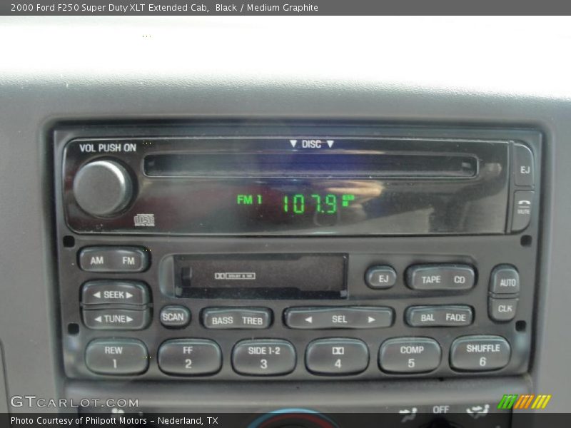 Controls of 2000 F250 Super Duty XLT Extended Cab