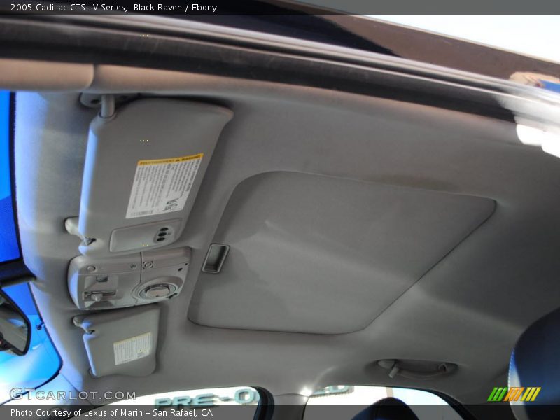Sunroof of 2005 CTS -V Series