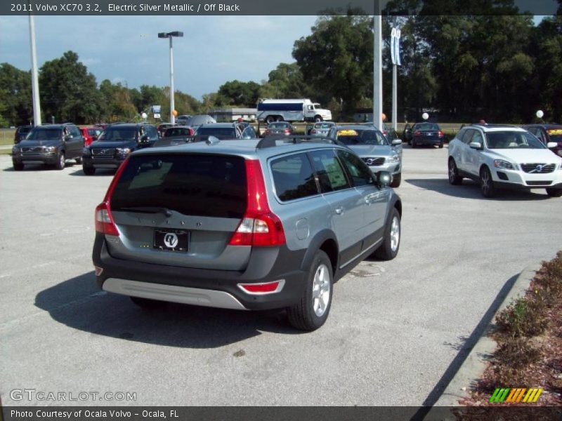 Electric Silver Metallic / Off Black 2011 Volvo XC70 3.2