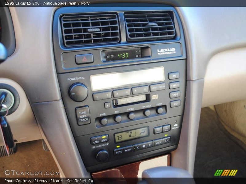 Antique Sage Pearl / Ivory 1999 Lexus ES 300